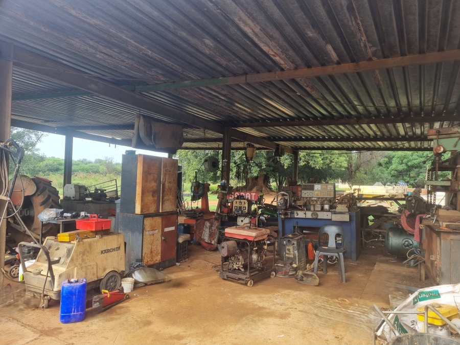 Commercial Property for Sale in Groot Marico North West